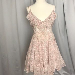 Guess girly flowy spring summer dress
